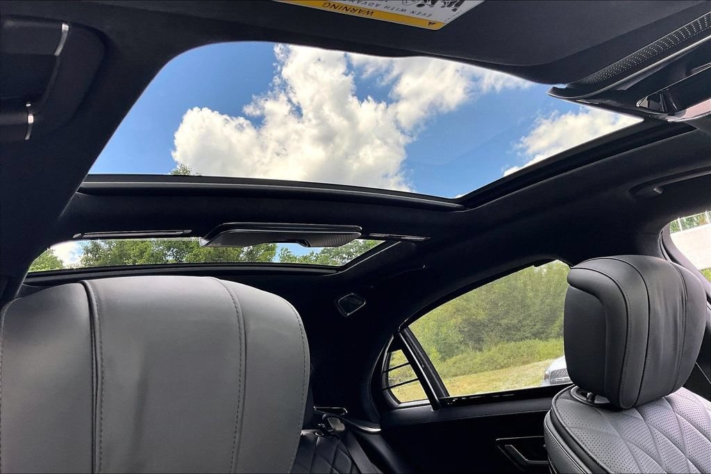 Certified 2022 Mercedes-Benz S 580 4MATIC Sedan image 17