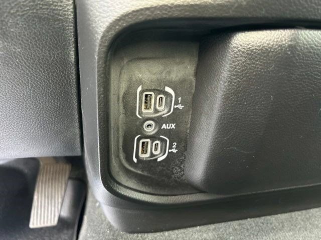 Used 2020 RAM 1500 Big Horn AWD/4WD image 32