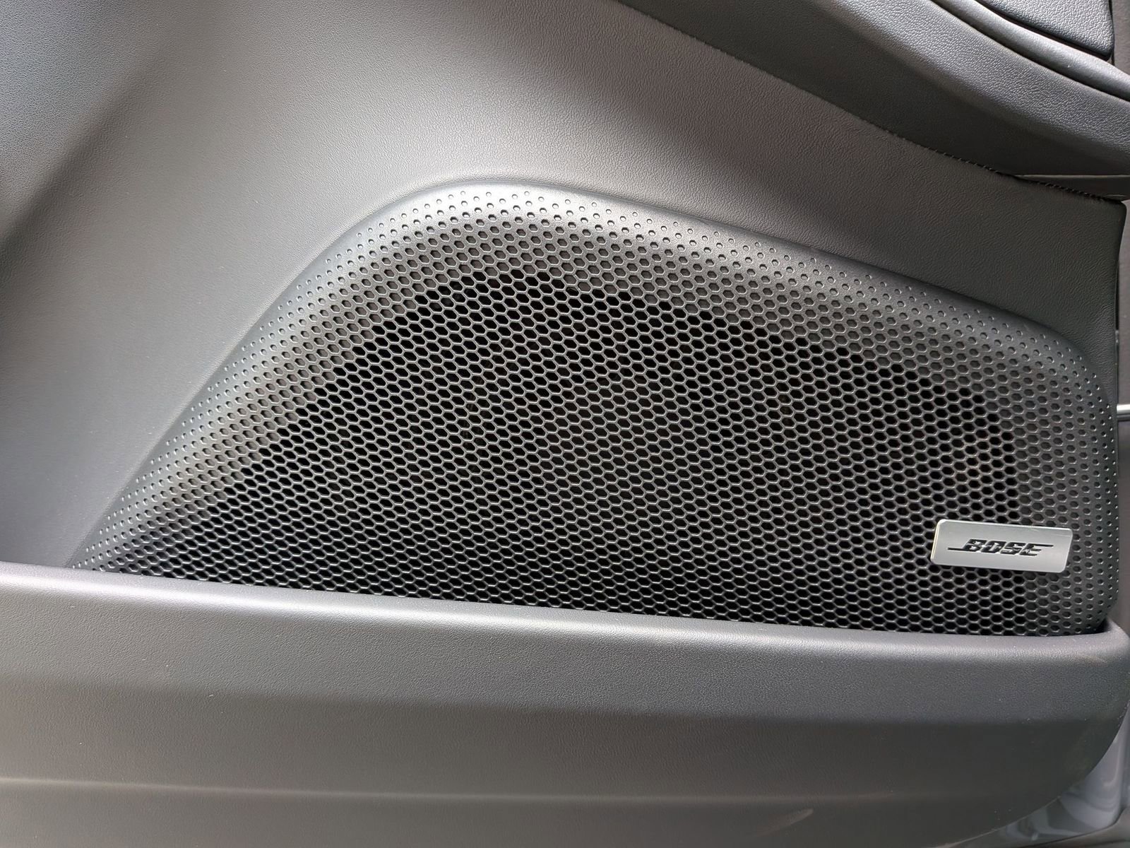 New 2026 Porsche Panamera 4 image 14