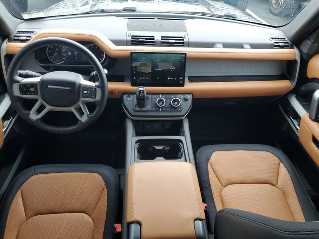 Used 2023 Land Rover Defender 110 X-Dynamic SE AWD/4WD image 25