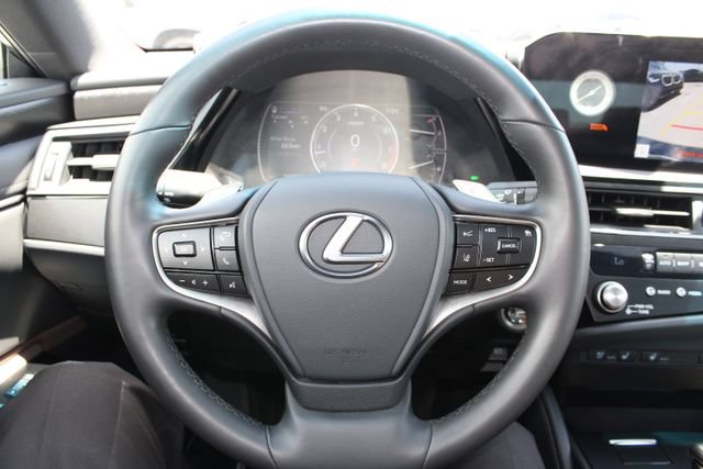 Certified 2025 Lexus ES 350 w/ Premium Package FWD image 16