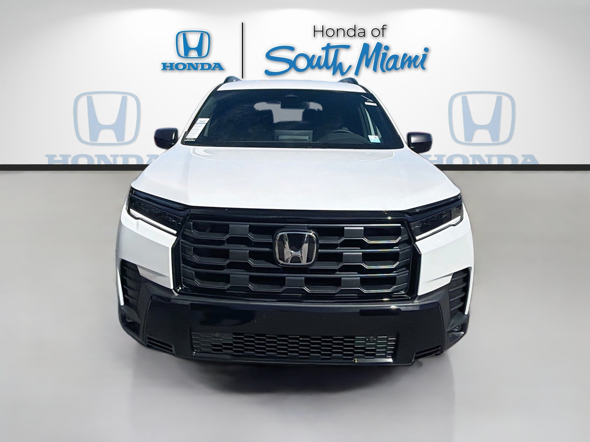 New 2026 Honda Pilot Sport image 2