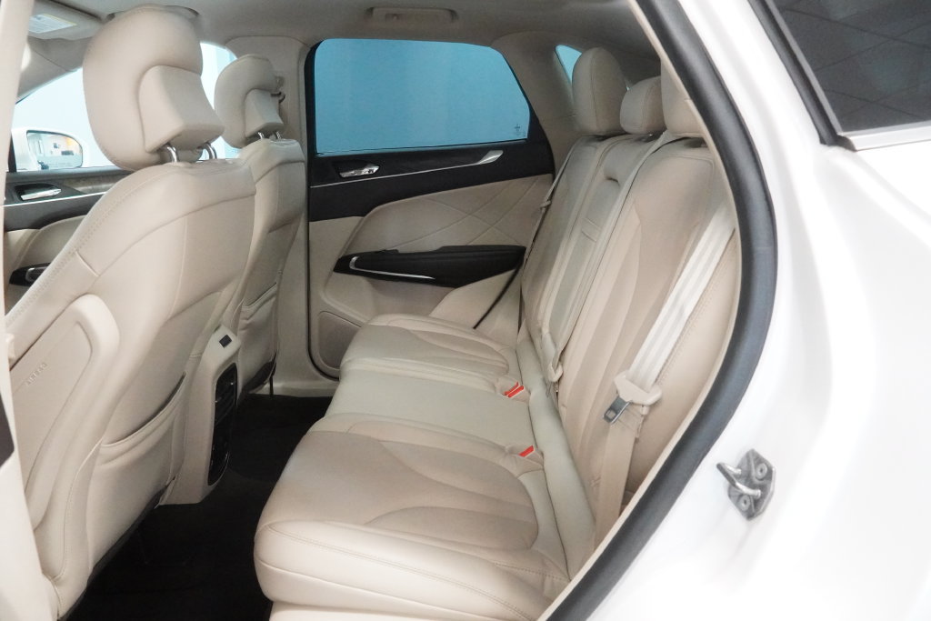Used 2019 Lincoln MKC Reserve w/ MKC Climate Package AWD/4WD image 27