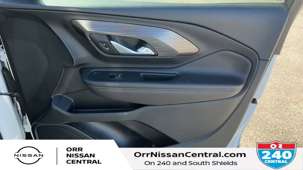 Used 2022 GMC Terrain SLT FWD image 10