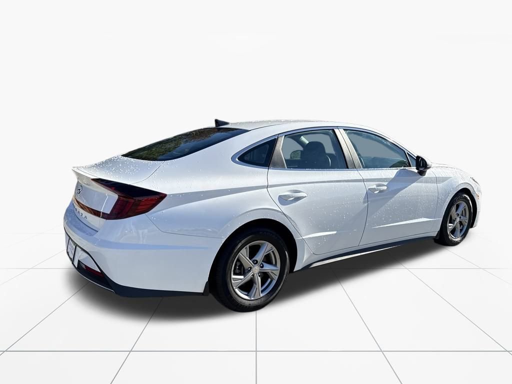 Used 2023 Hyundai Sonata SE image 9