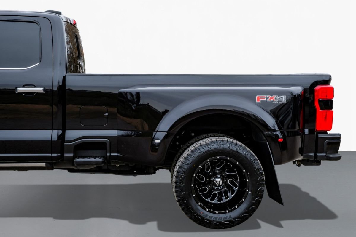 Used 2024 Ford F350 Limited w/ FX4 Off-Road Package image 13