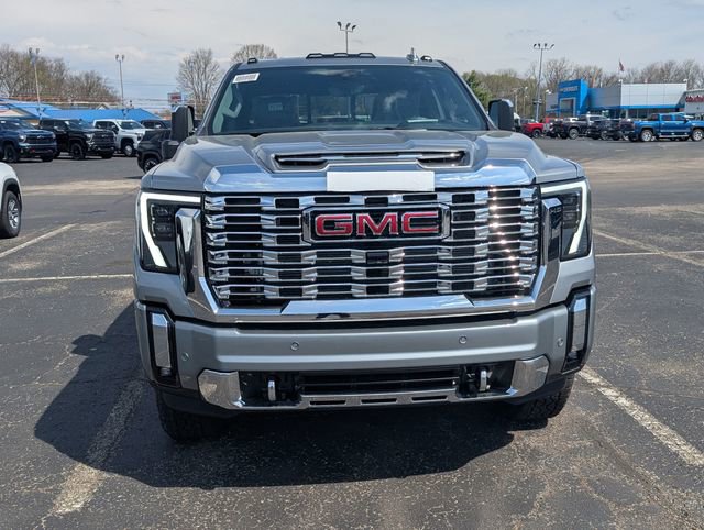 New 2026 GMC Sierra 2500 Denali w/ Denali Reserve Package image 2