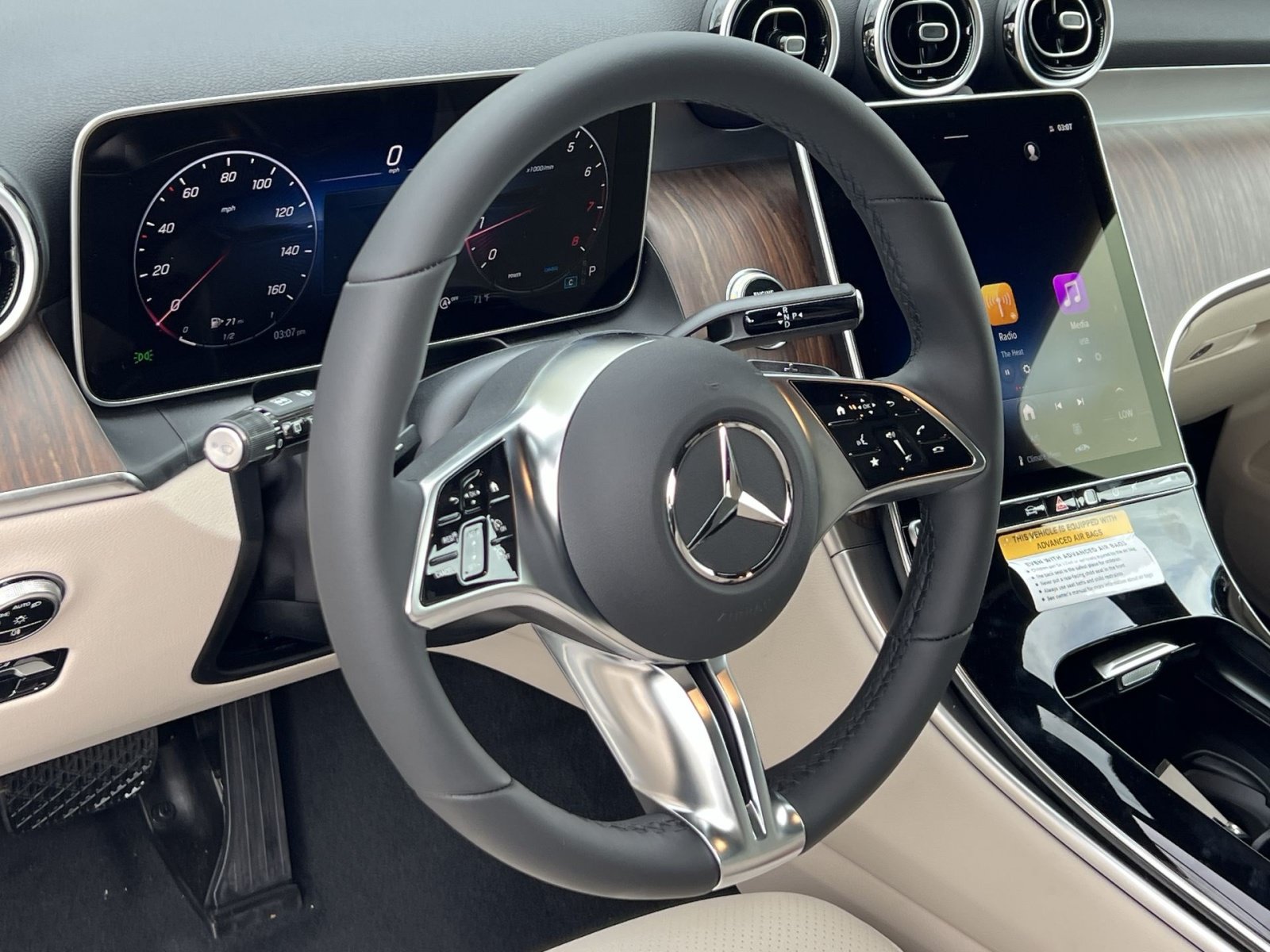 New 2026 Mercedes-Benz GLC 300 4MATIC image 16