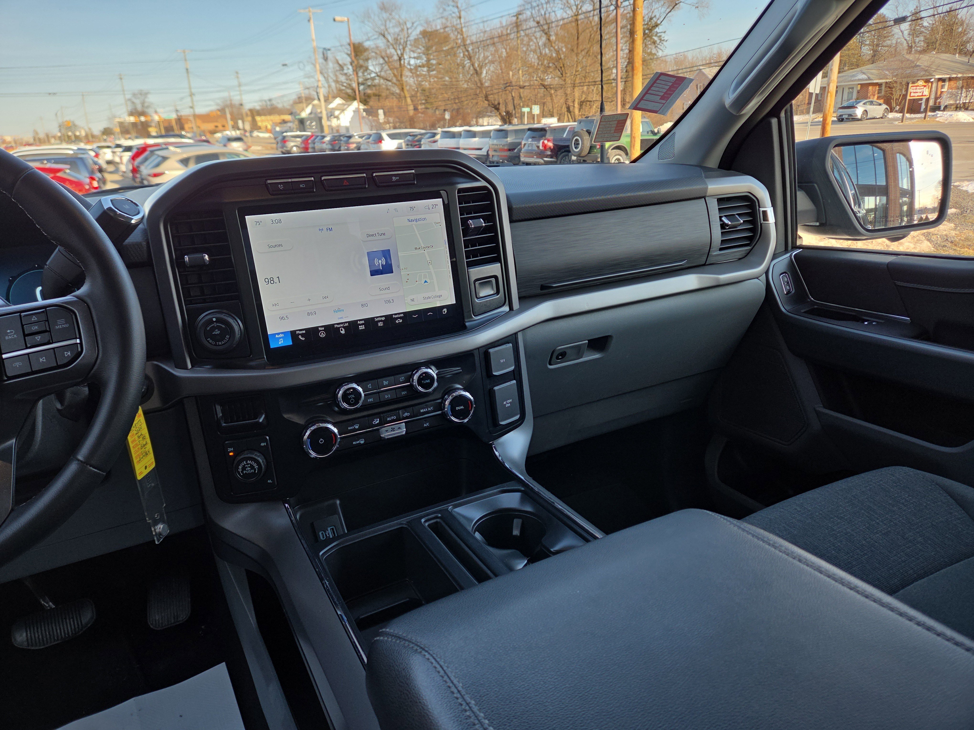 Used 2024 Ford F150 XLT w/ Mobile Office Package image 22