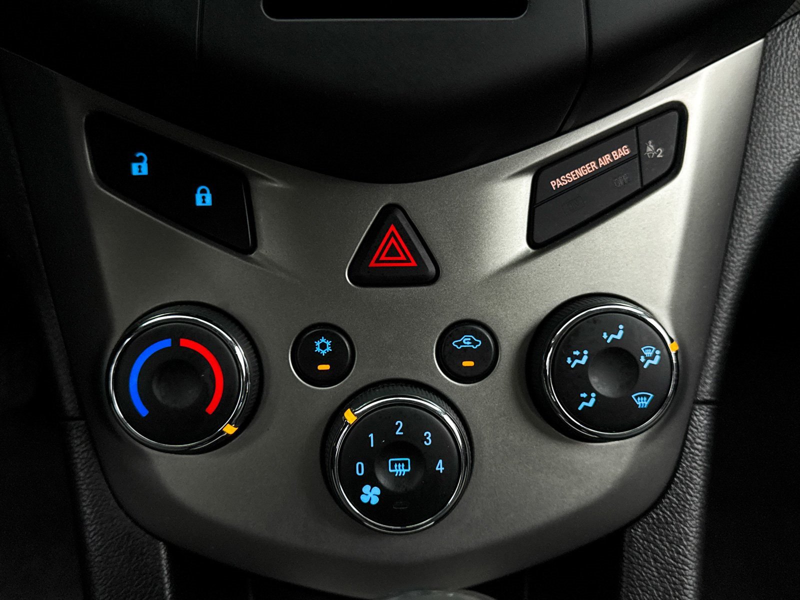 Used 2015 Chevrolet Sonic LS image 19