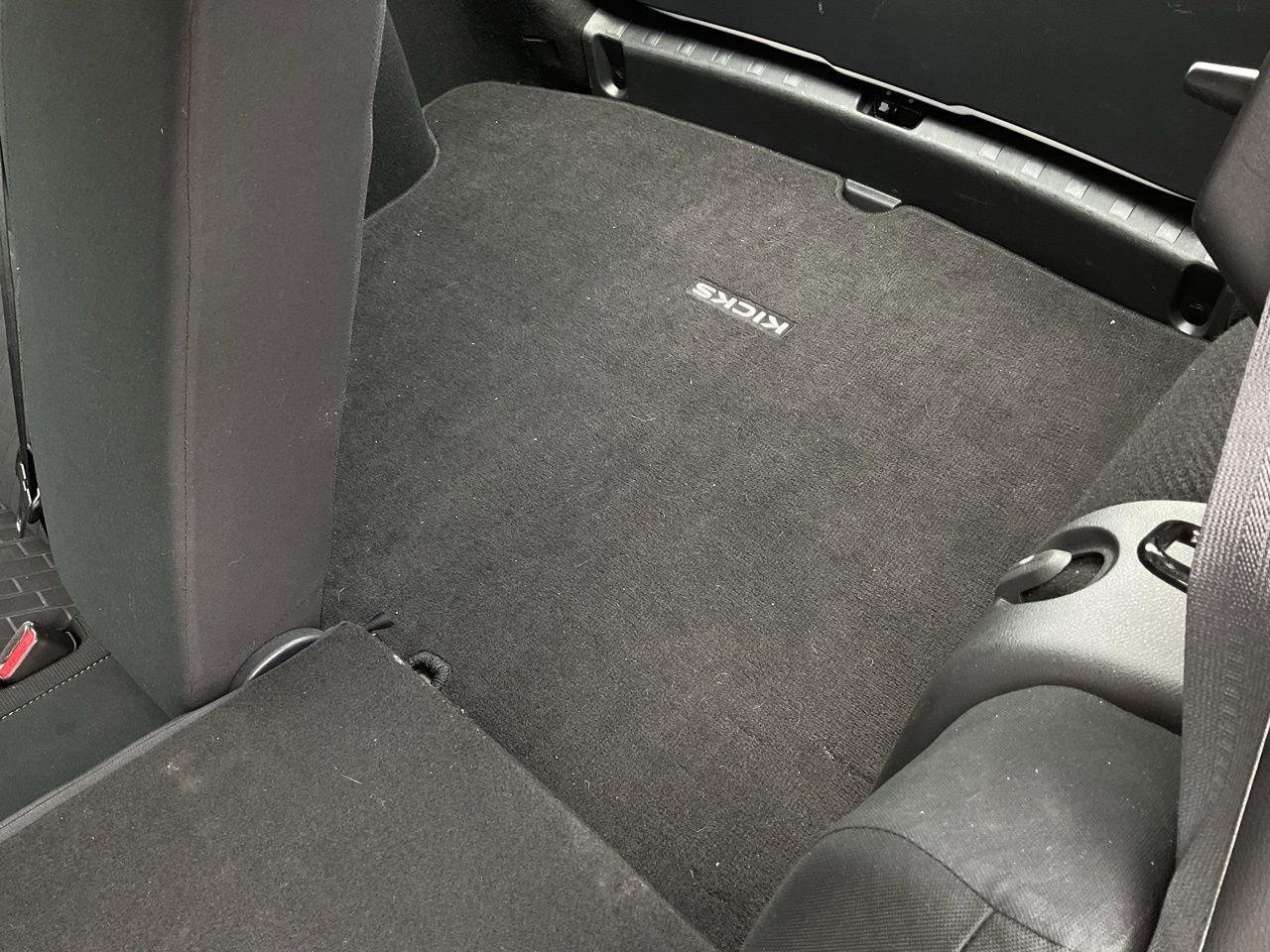 Used 2024 Nissan Kicks SV image 16