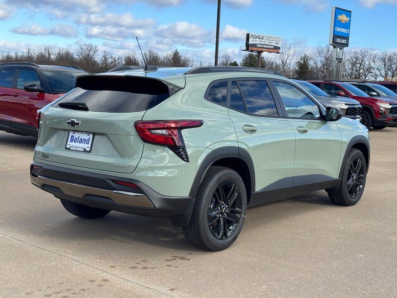 New 2026 Chevrolet Trax ACTIV w/ Sunroof Package image 3