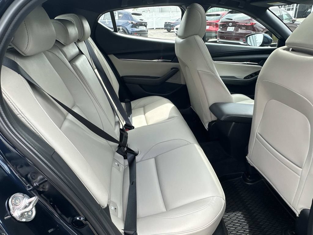 Used 2024 MAZDA MAZDA3 s FWD image 33
