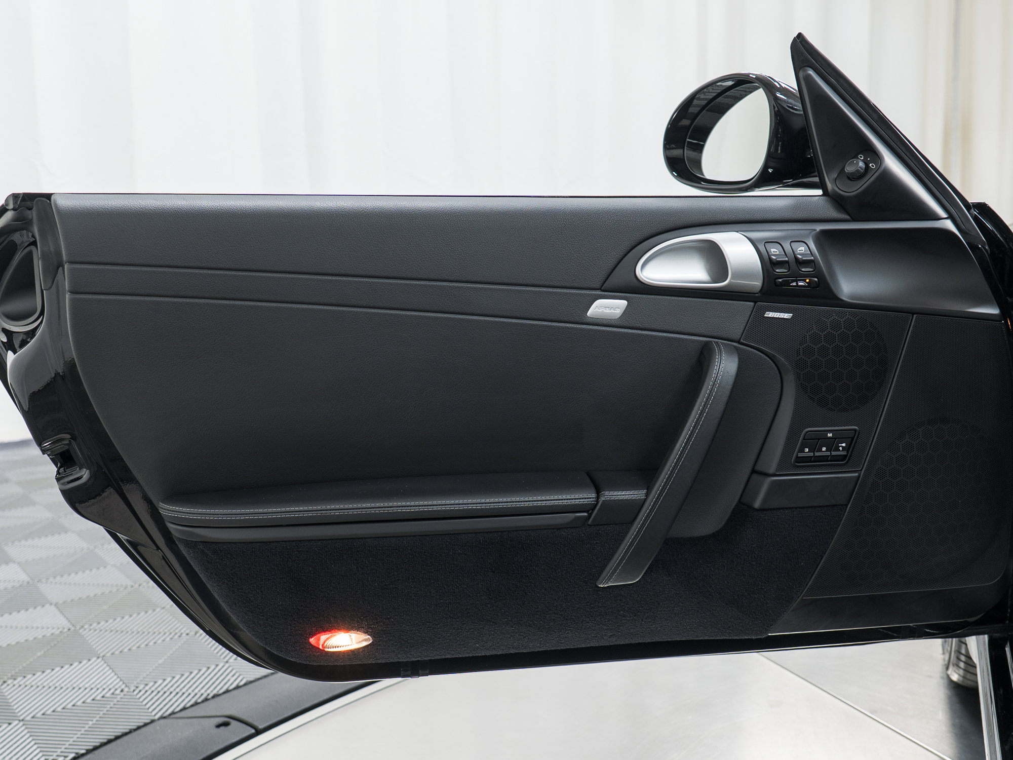 Used 2012 Porsche 911 Carrera Black Edition image 13