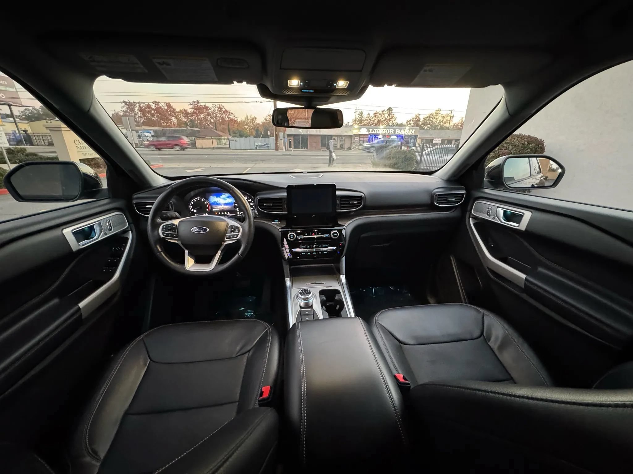 Used 2022 Ford Explorer Limited AWD/4WD image 20