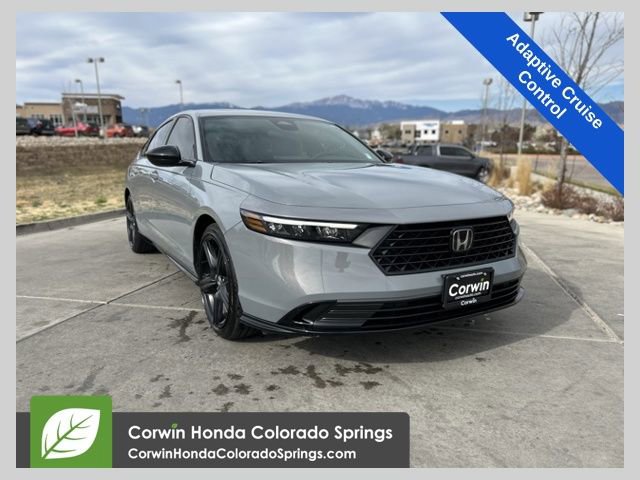 Used 2025 Honda Accord Sport image 1