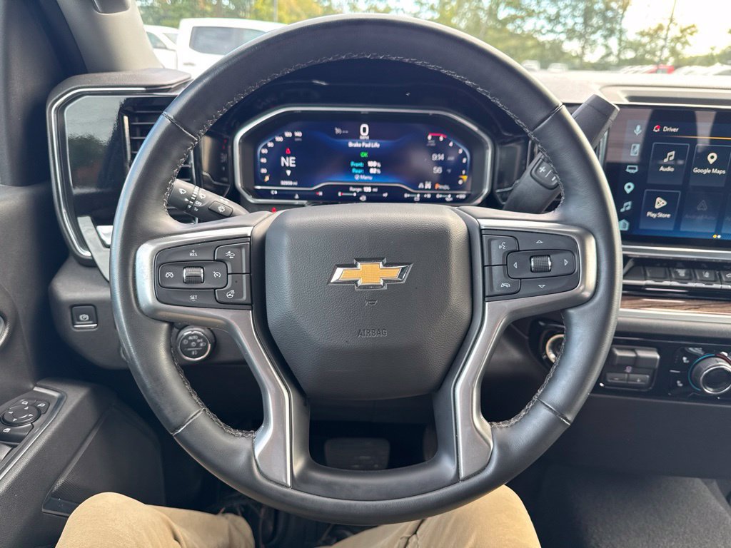 Used 2025 Chevrolet Silverado 2500 LT w/ Convenience Package AWD/4WD image 27