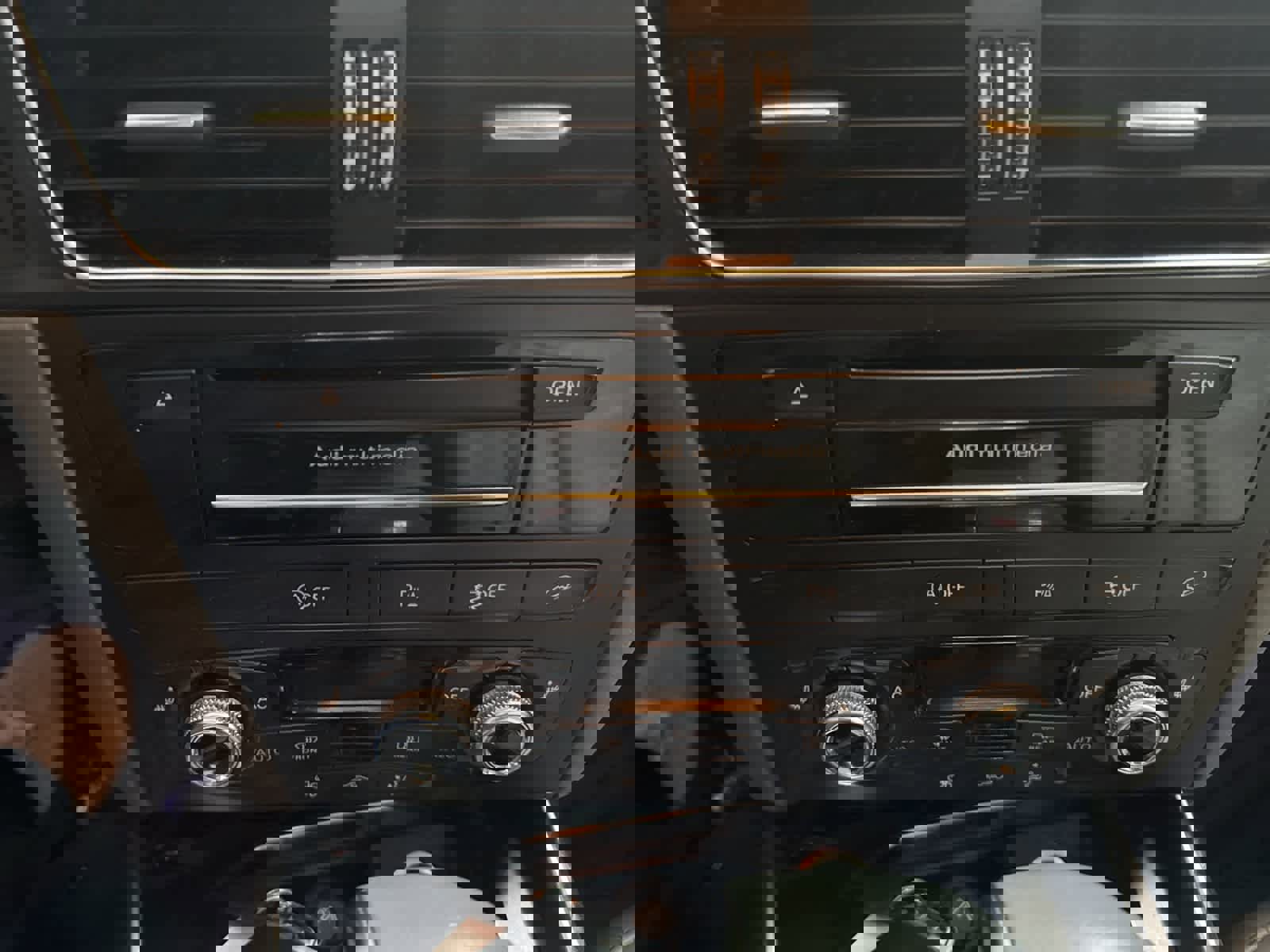 Used 2014 Audi Q5 3.0T Premium Plus image 24