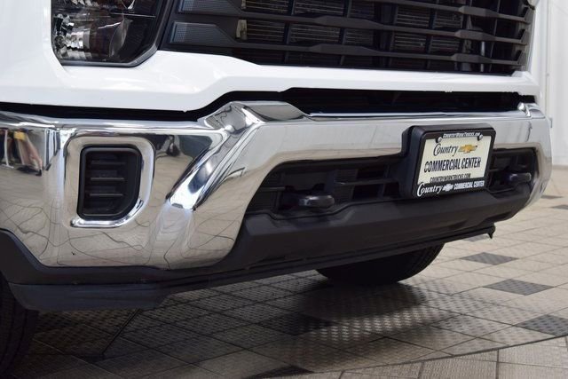 Used 2024 Chevrolet Silverado 3500 LT image 7
