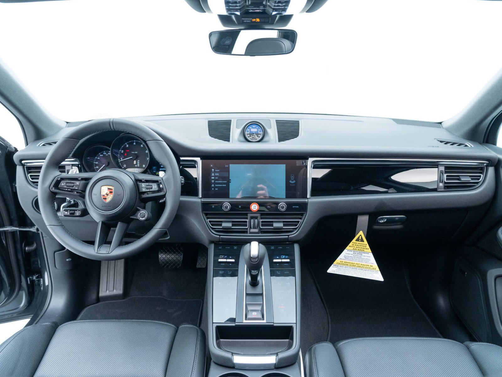 New 2026 Porsche Macan image 19