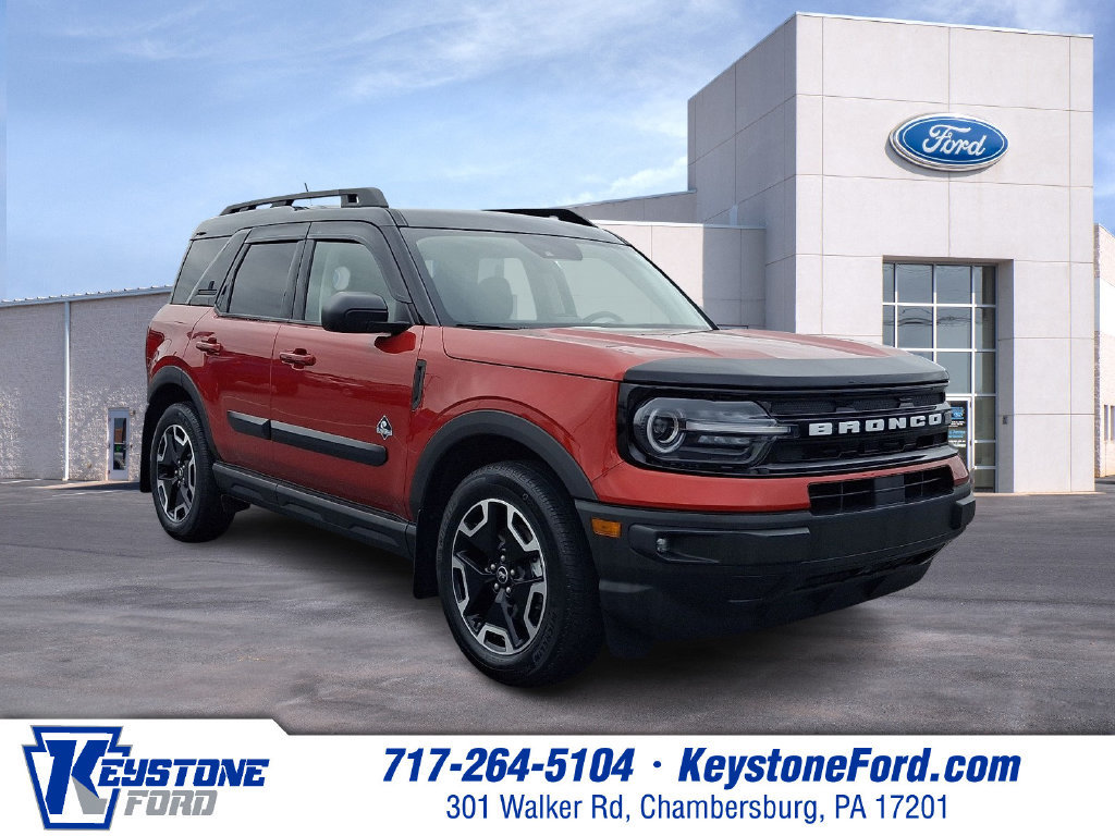 Certified 2023 Ford Bronco Sport Outer Banks w/ Tech Package AWD/4WD image 1