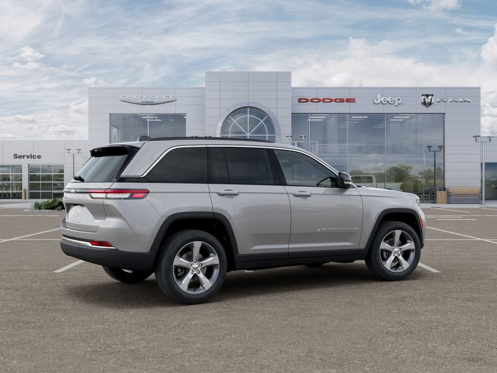 New 2026 Jeep Grand Cherokee Limited w/ Luxury Tech Group II AWD/4WD image 4
