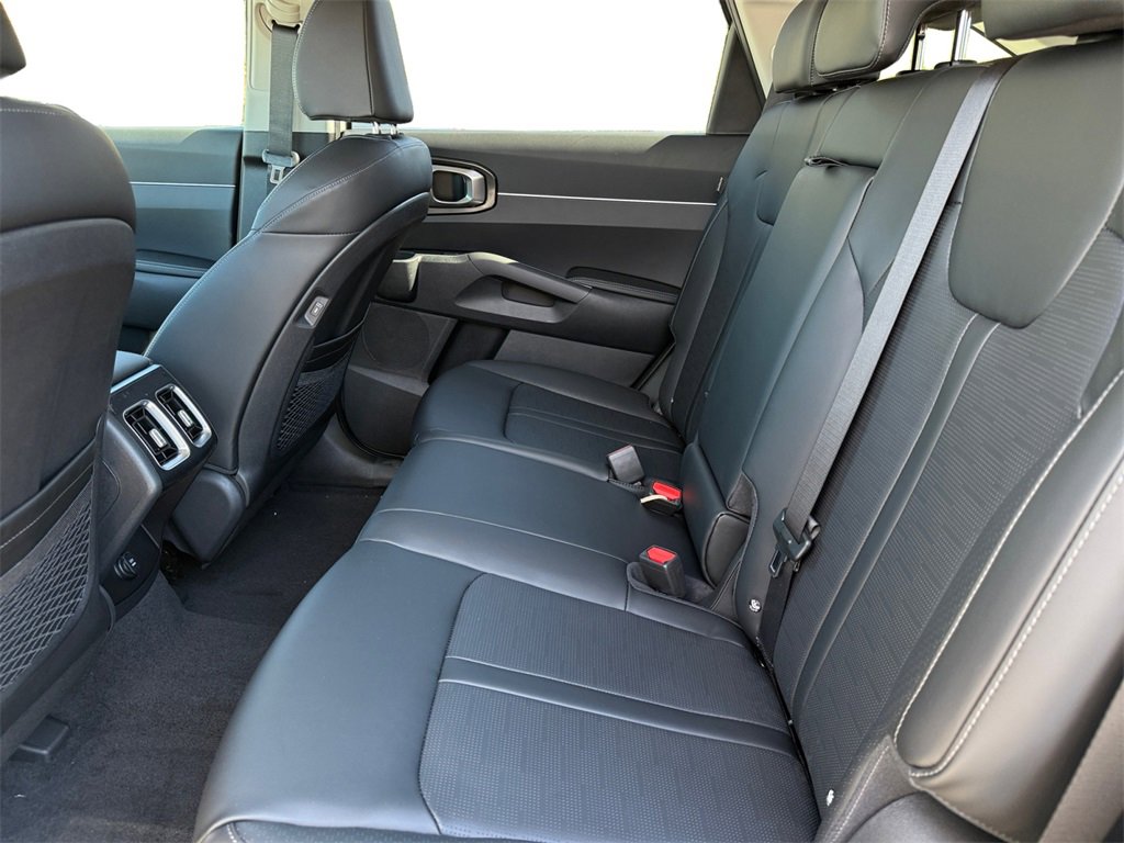 New 2026 Kia Sorento S image 15