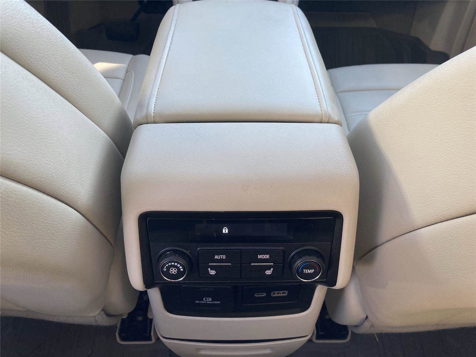 Used 2023 GMC Acadia Denali w/ Denali Ultimate Package image 28