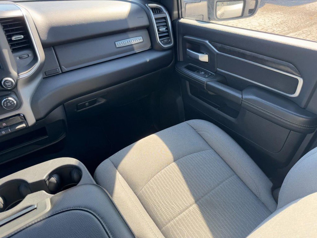 Used 2024 RAM 2500 Big Horn w/ Bed Utility Group image 16