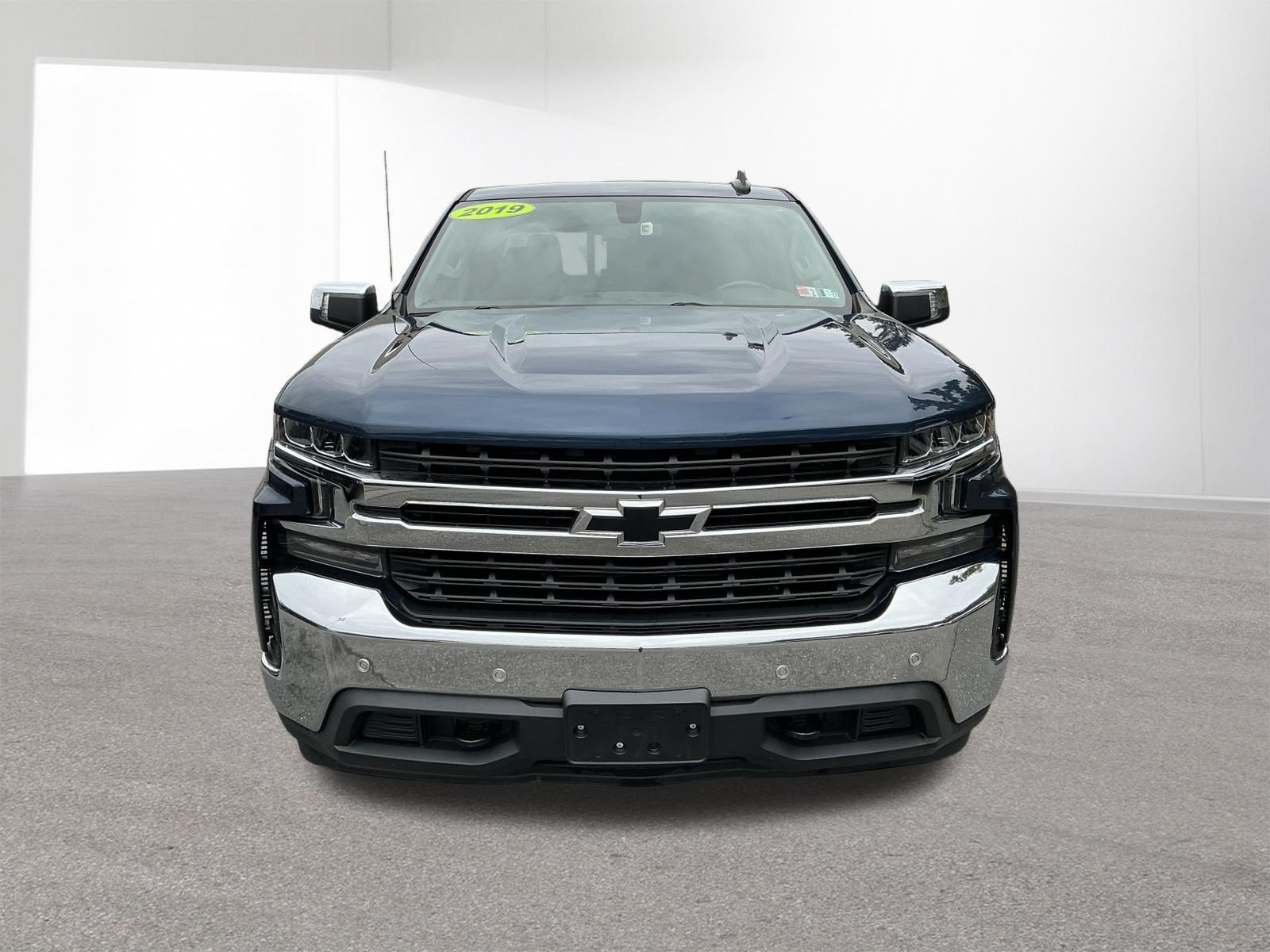 Used 2019 Chevrolet Silverado 1500 LT w/ All-Star Edition AWD/4WD image 8