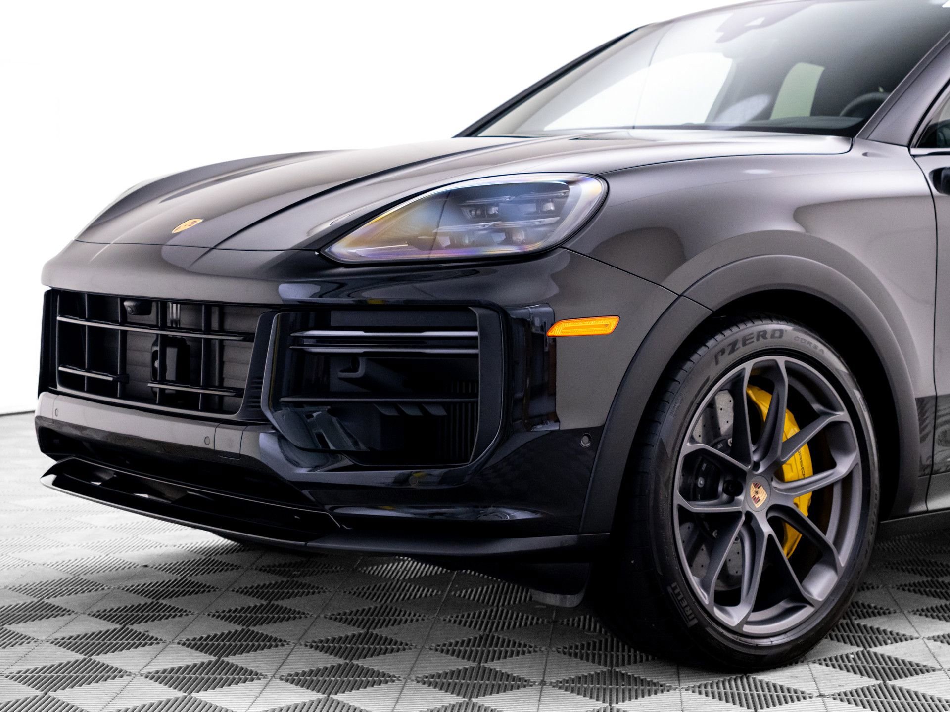 Certified 2026 Porsche Cayenne Turbo GT AWD/4WD image 39