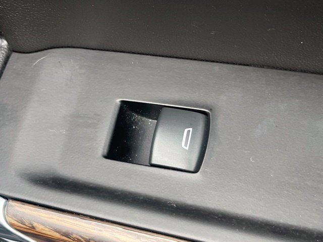 Used 2019 Chevrolet Silverado 1500 High Country AWD/4WD image 47