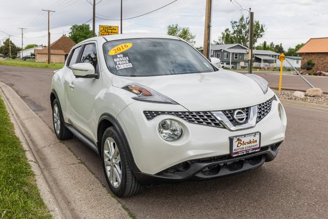 Used 2016 Nissan Juke SV w/ Technology Package FWD image 3
