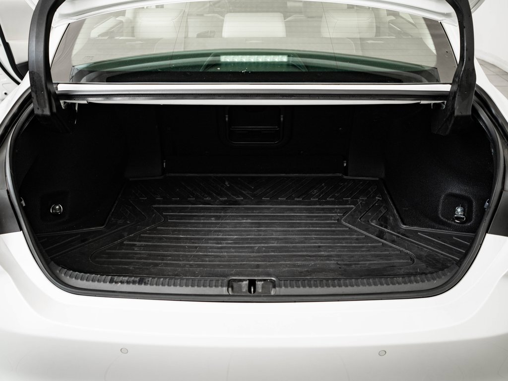 Certified 2023 Lexus ES 250 w/ Premium Package image 20