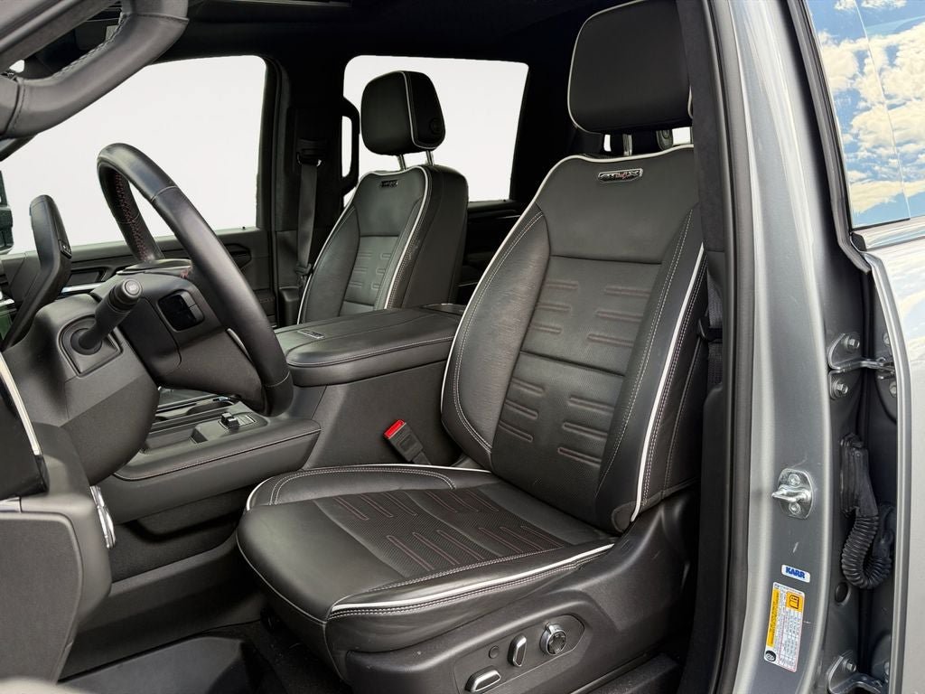 Used 2025 GMC Sierra 2500 AT4X AWD/4WD image 6