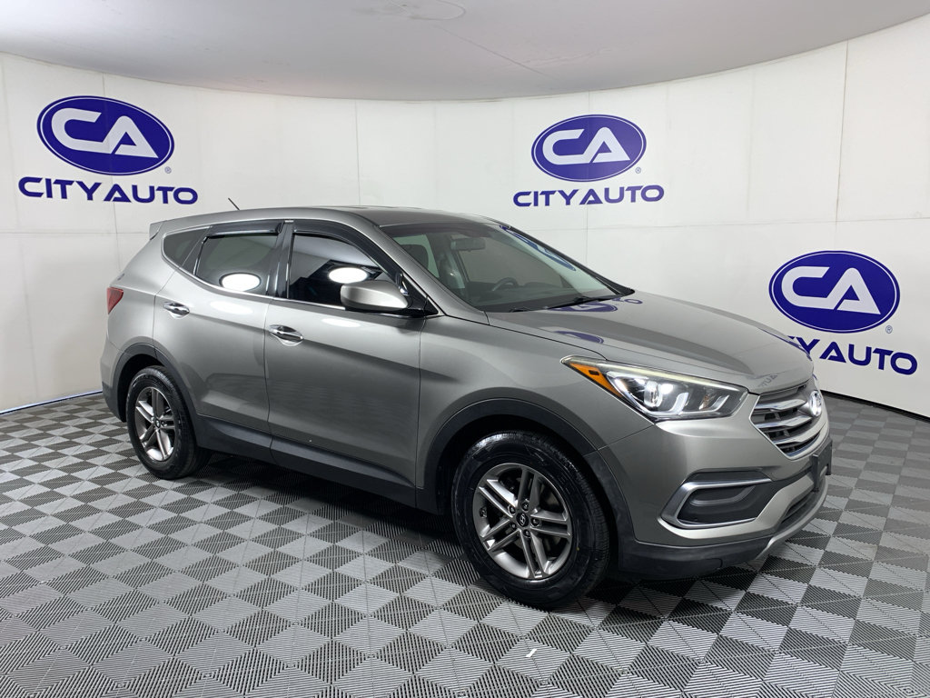 Used 2018 Hyundai Santa Fe Sport FWD image 1