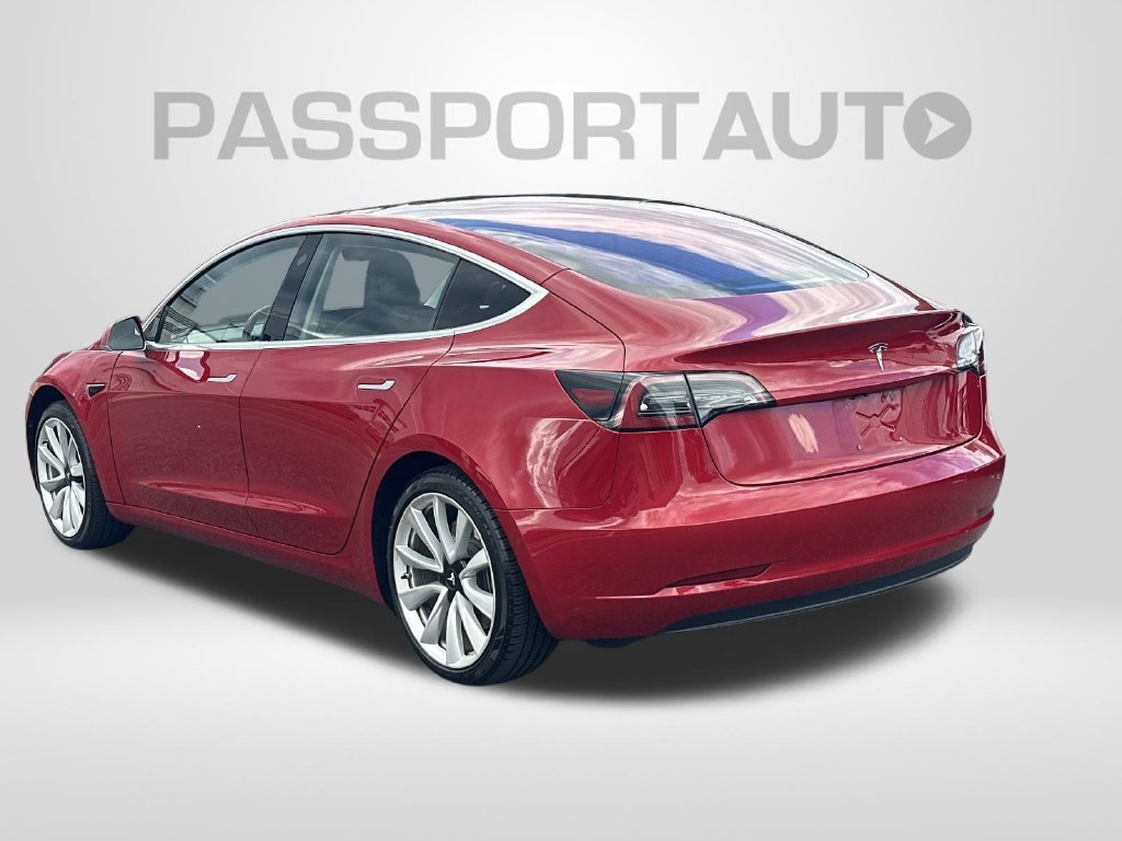 Used 2018 Tesla Model 3 Long Range RWD image 2