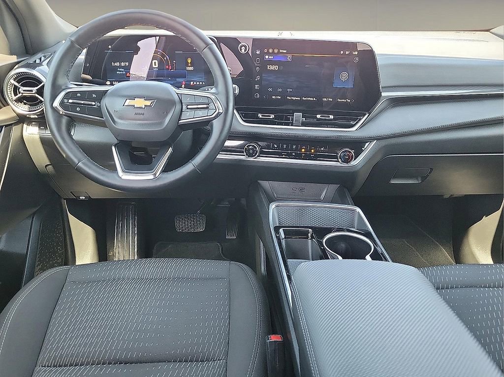 Used 2025 Chevrolet Equinox LT image 10