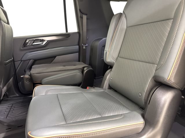 New 2026 GMC Yukon XL AT4 w/ LPO, Floor Liner Package AWD/4WD image 25
