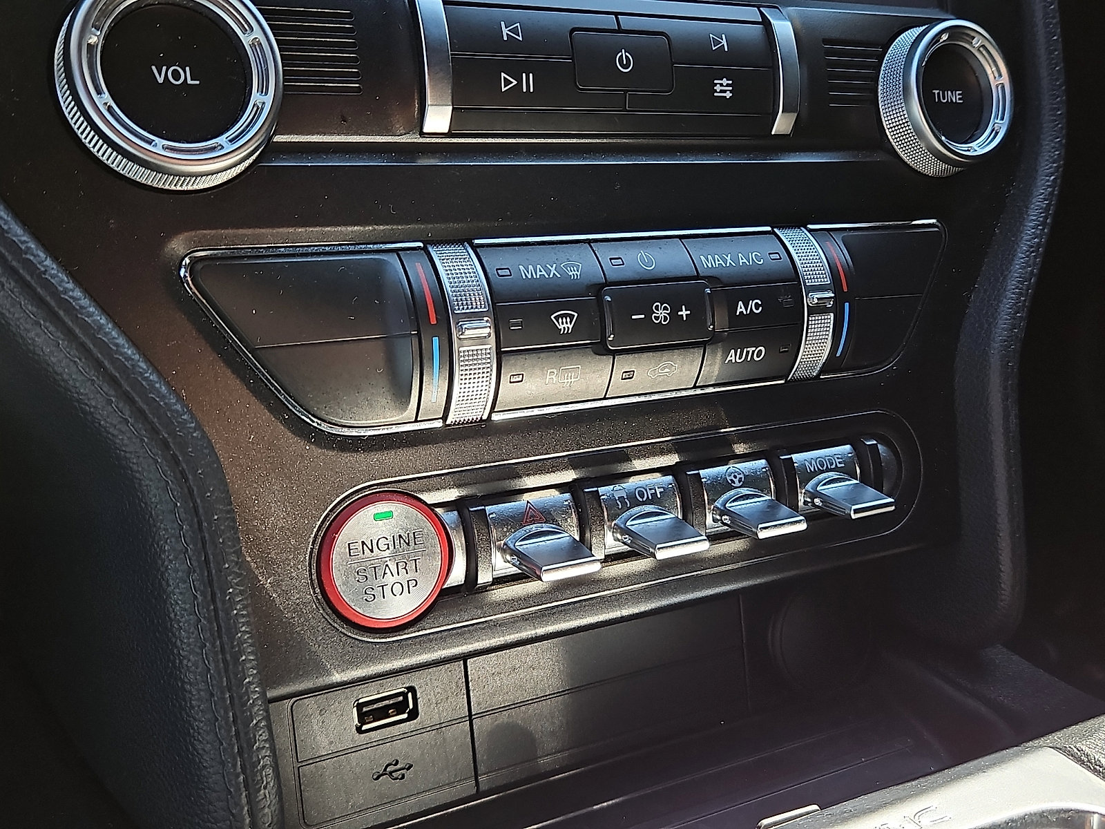 Used 2021 Ford Mustang Coupe w/ Equipment Group 101A image 15