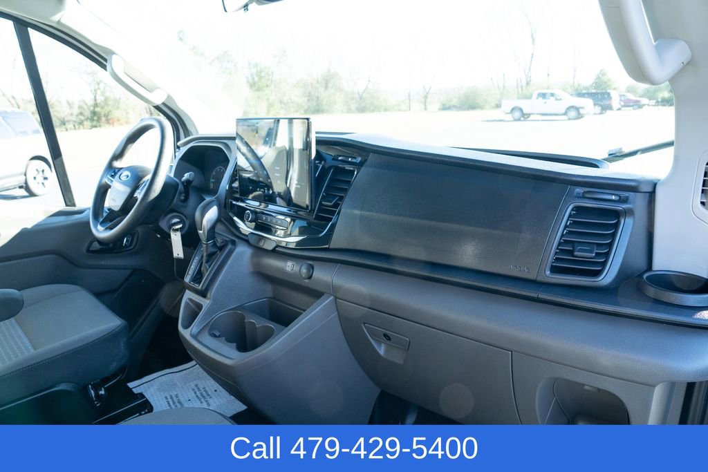 Used 2023 Ford Transit 350 XLT image 36