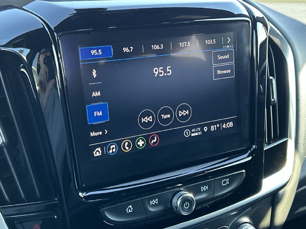 Certified 2023 Chevrolet Traverse LT FWD image 17