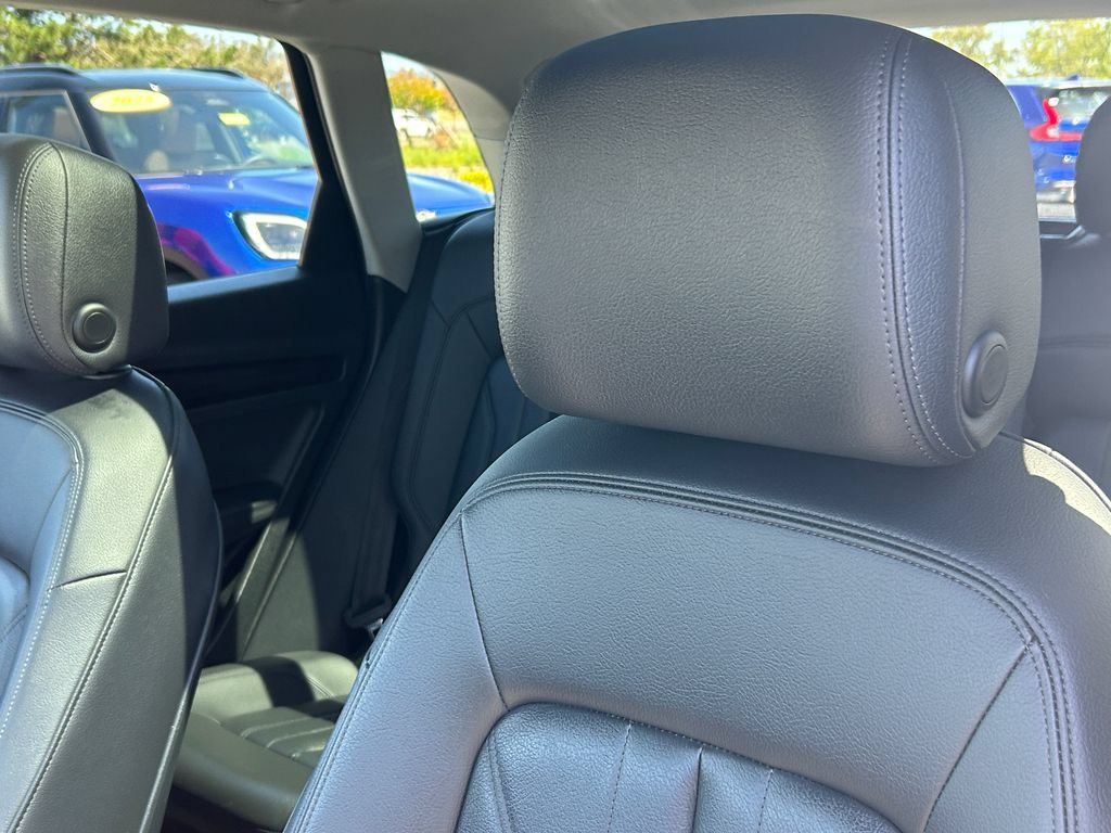 Used 2019 Audi Q5 2.0T Premium Plus w/ Premium Plus Package AWD/4WD image 14