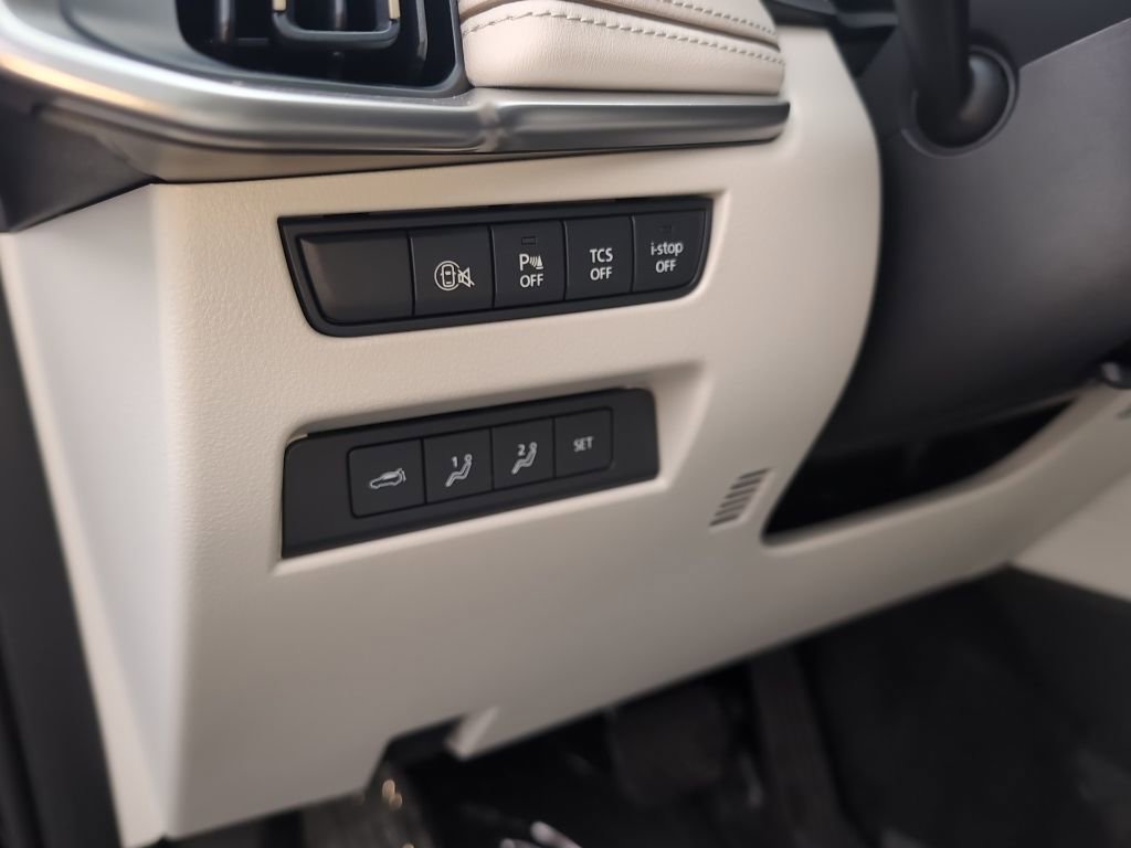 New 2026 MAZDA CX-90 3.3 Turbo w/ Premium Plus Pkg image 14