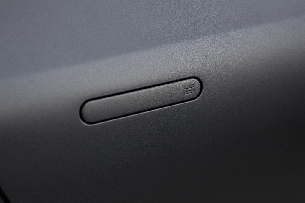 Used 2023 Aston Martin DB11 V12 image 21