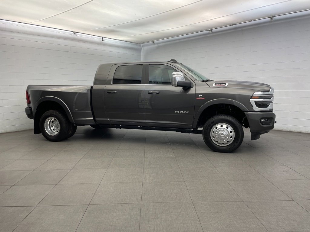New 2026 RAM 3500 Longhorn image 2