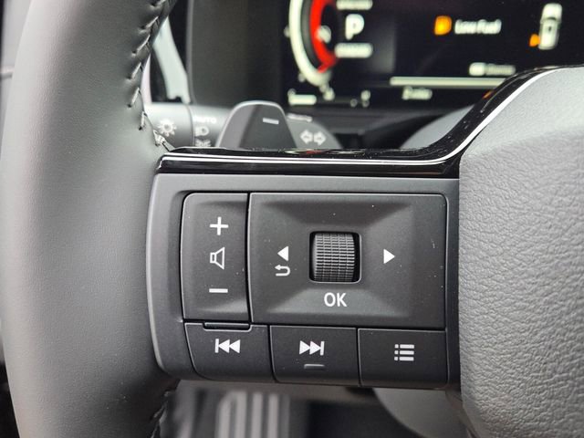 New 2026 Nissan Pathfinder SL image 24