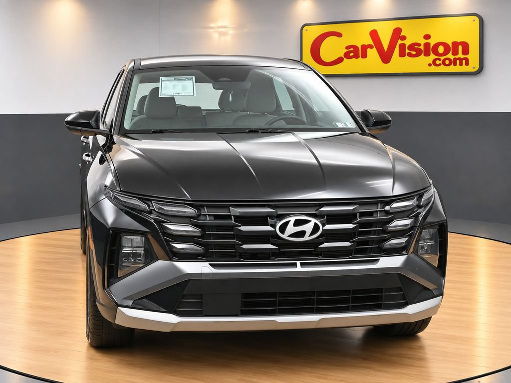 Used 2025 Hyundai Tucson SE FWD image 6
