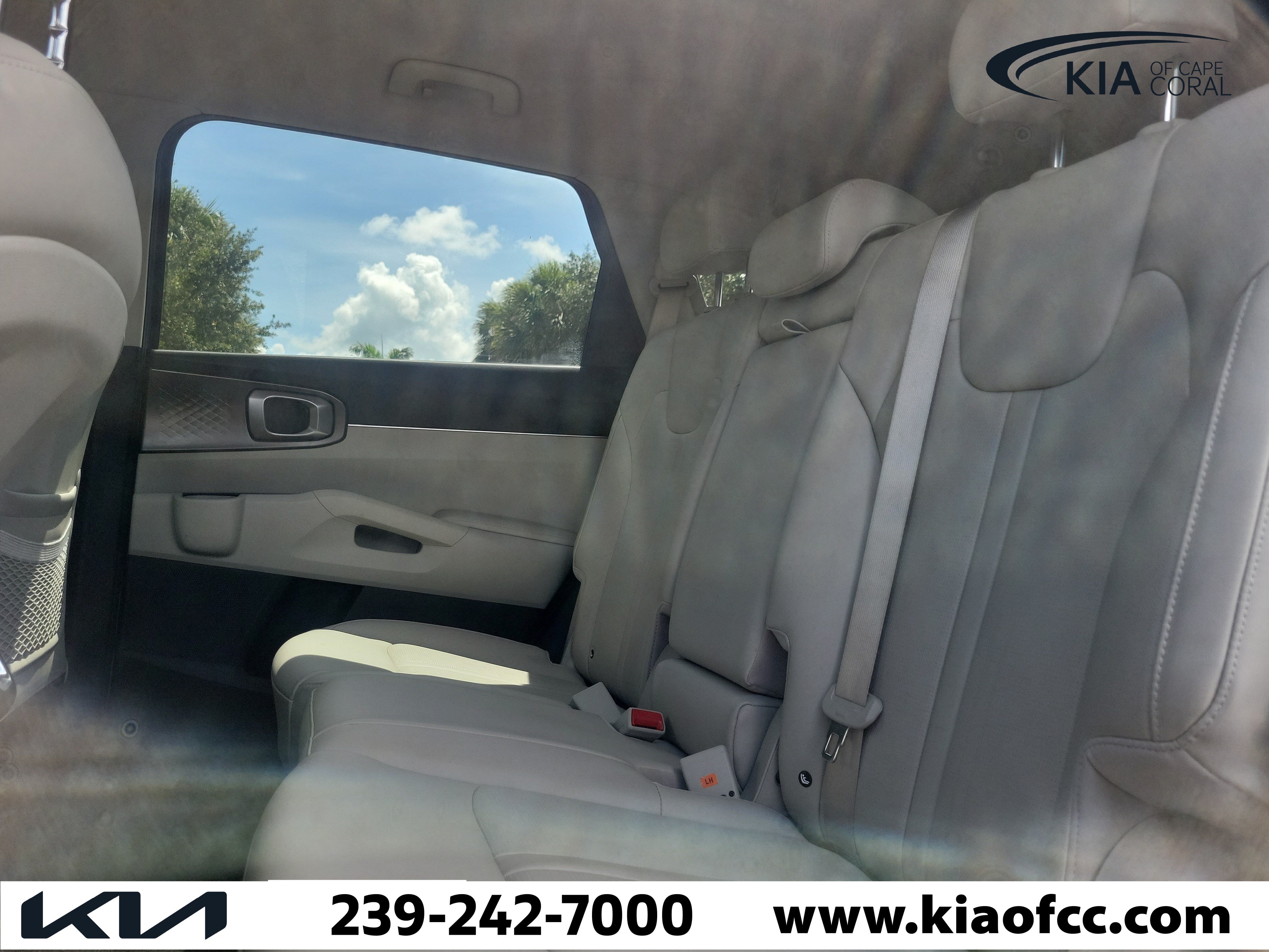Certified 2026 Kia Sorento EX FWD image 16
