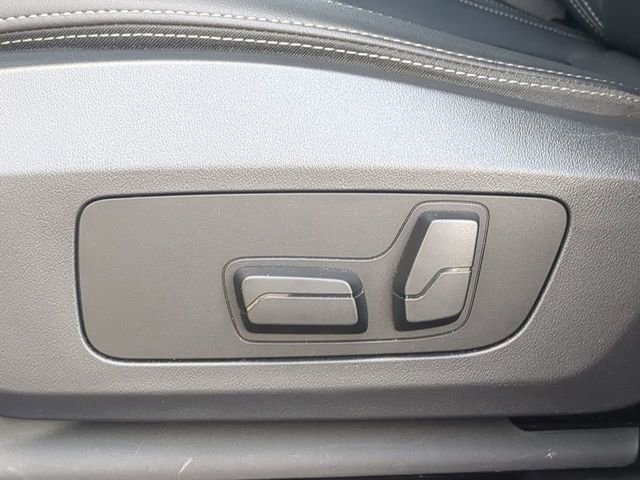 Used 2025 BMW X1 xDrive28i image 23